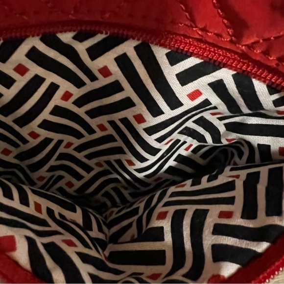 VERA BRADLEY Red Microfiber Zipper Hipster Crossbody Travel Light Minimalist - Picture 9 of 14